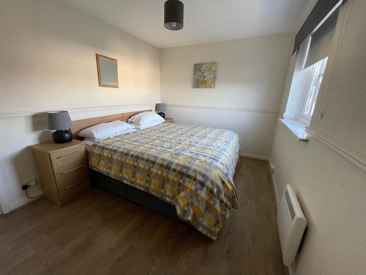 Ivy Tower Cottages Saint Florence ภายนอก รูปภาพ
