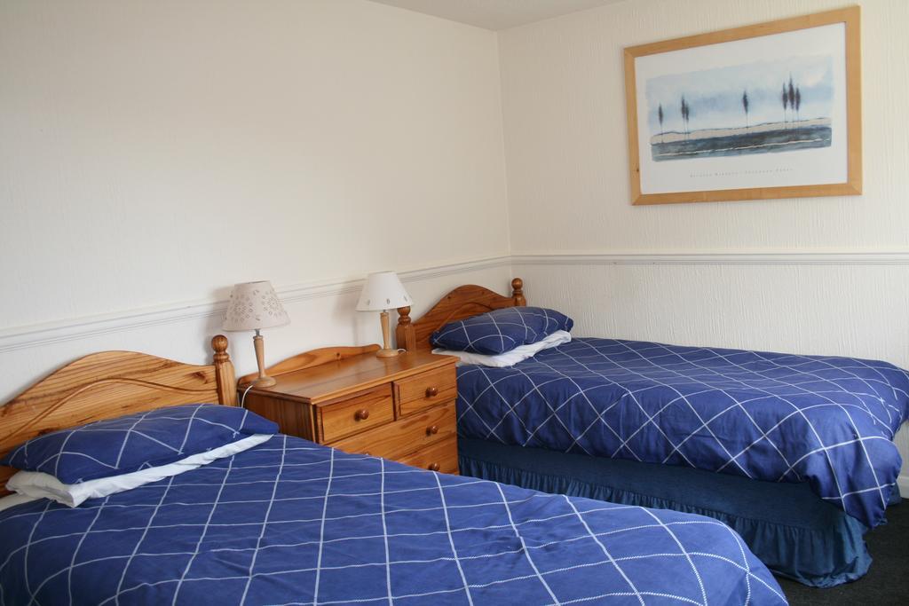 Ivy Tower Cottages Saint Florence ภายนอก รูปภาพ